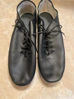 Capezio Black Leather Five-Eyelet Derby Dance Shoes